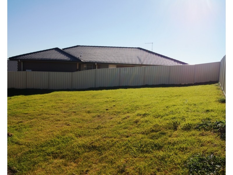 13 Lonhro Place, Muswellbrook NSW 2333