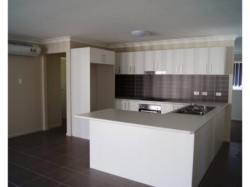 33 Lou Fisher Place, Muswellbrook NSW 2333