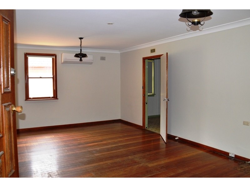28  Anzac Parade, Muswellbrook NSW 2333