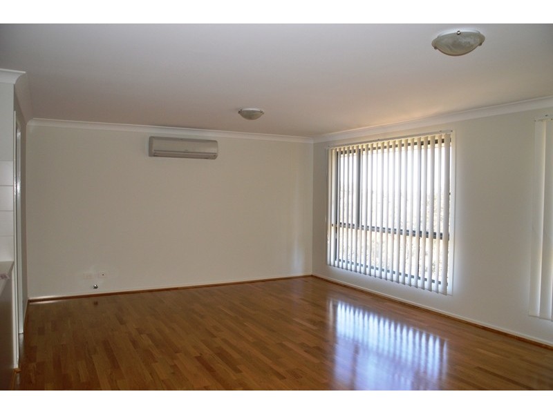 12 Lofberg Place, Muswellbrook NSW 2333