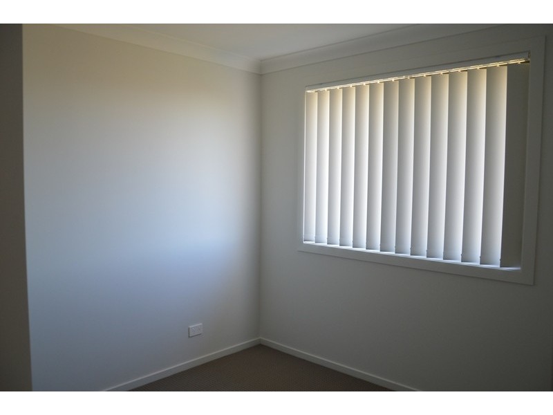 12 Lofberg Place, Muswellbrook NSW 2333