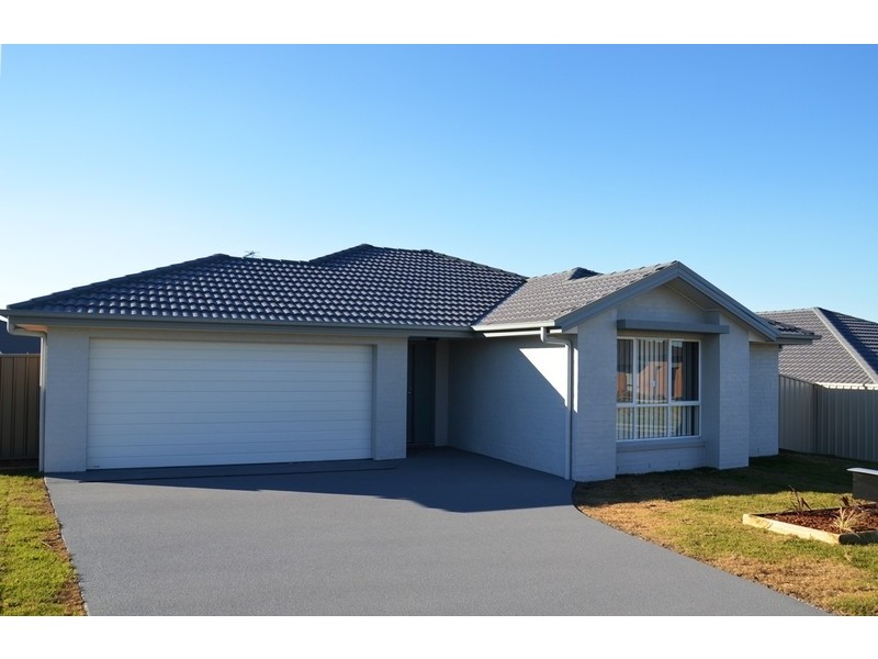 50 Finnegan Crescent, Muswellbrook NSW 2333