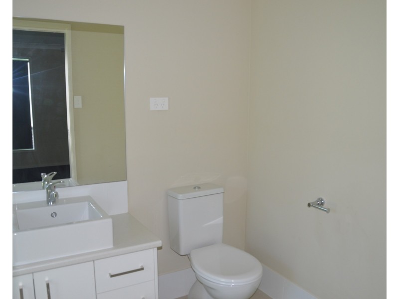 2/17 Jenkins Street, Muswellbrook NSW 2333