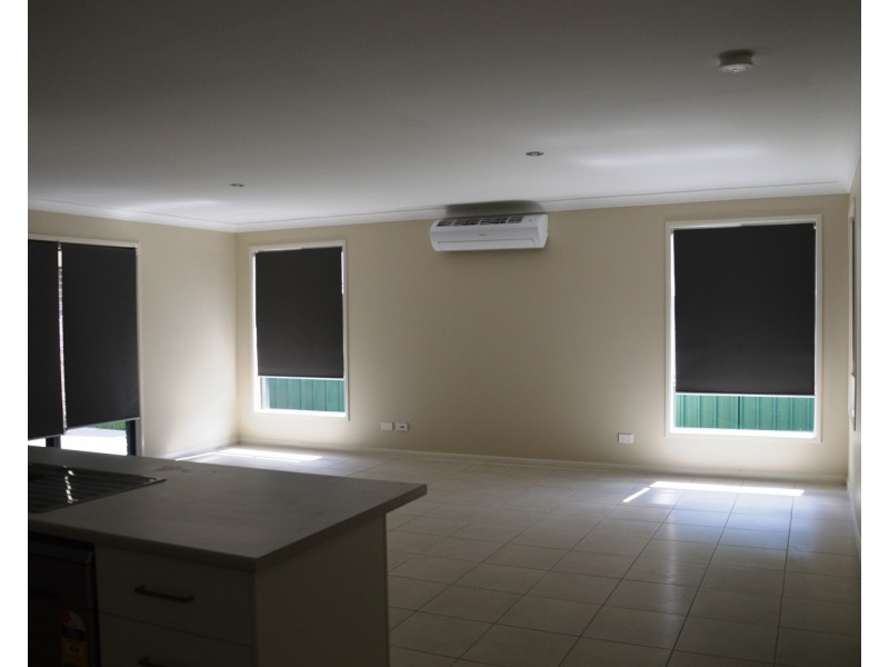 2/17 Jenkins Street, Muswellbrook NSW 2333