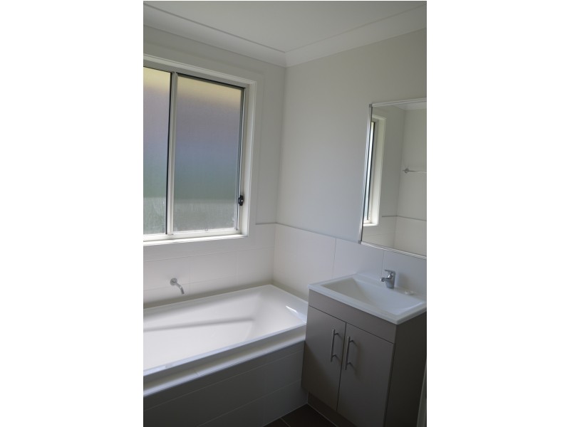 3 Lofberg Place, Muswellbrook NSW 2333