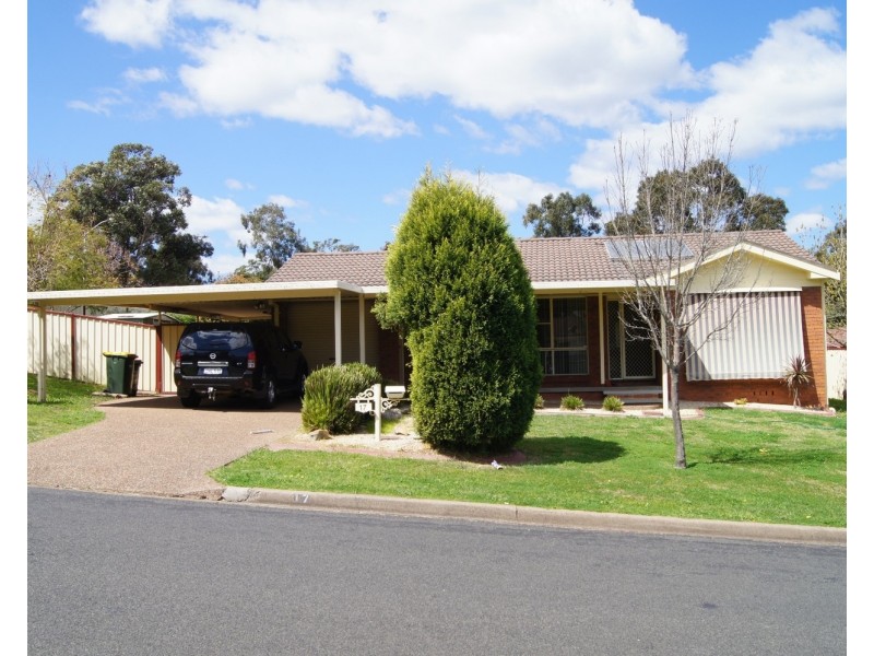 17 Lexia Street, Muswellbrook NSW 2333