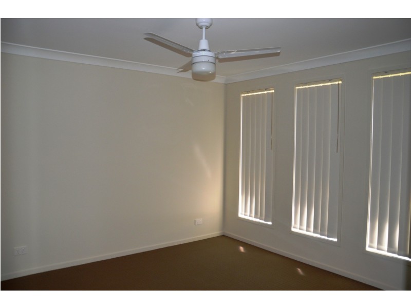 27 Finnegan Crescent, Muswellbrook NSW 2333