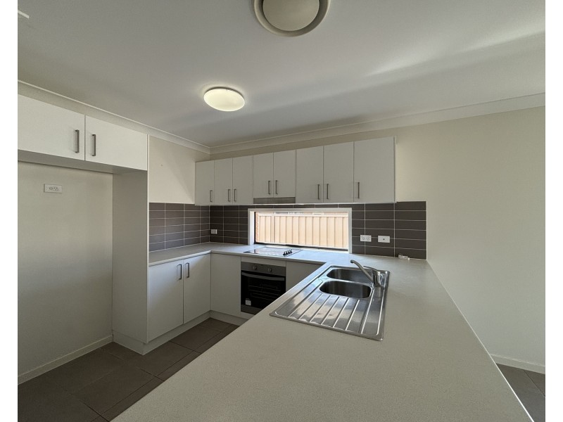 15 Finnegan Crescent, Muswellbrook NSW 2333