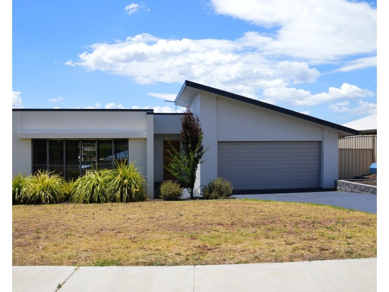 9  Tierney Street, Muswellbrook NSW 2333