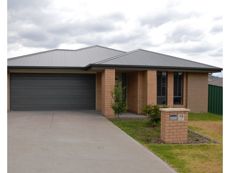16 Jeans Street, Muswellbrook NSW 2333