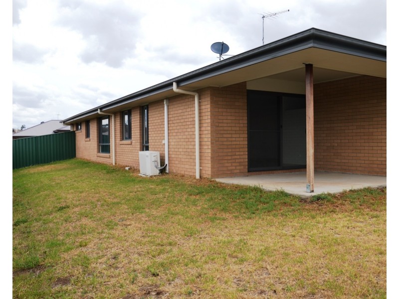 16 Jeans Street, Muswellbrook NSW 2333