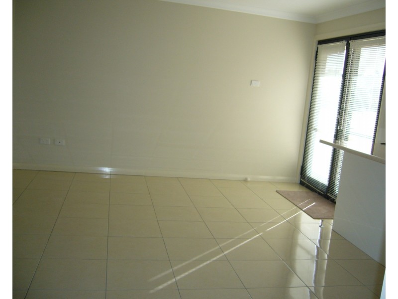 1/1 Alexander Close, Aberdeen NSW 2336