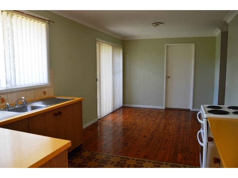 8 Rutherford Road, Muswellbrook NSW 2333