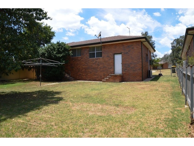8 Rutherford Road, Muswellbrook NSW 2333