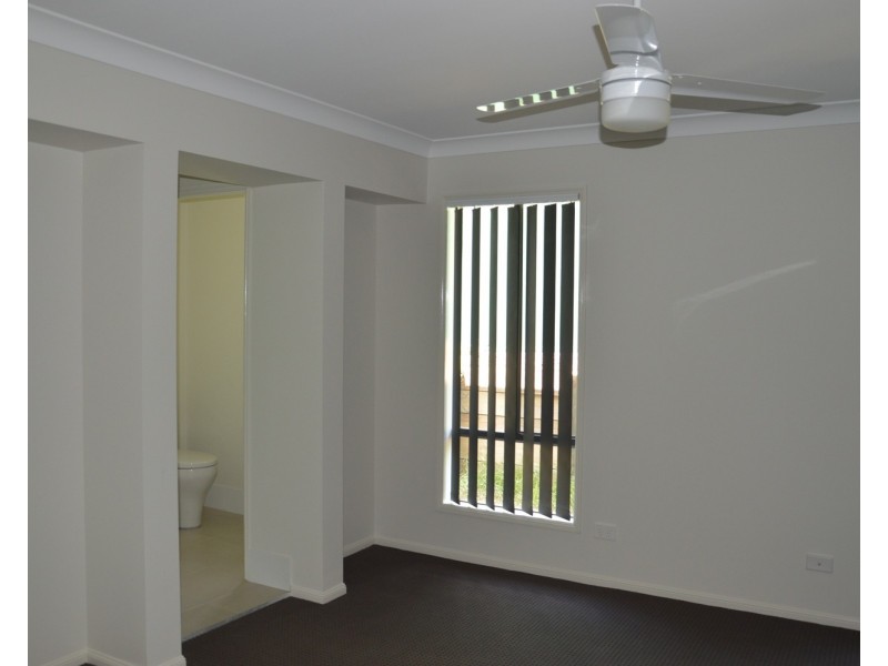 2/5 Grant Miller Street, Muswellbrook NSW 2333