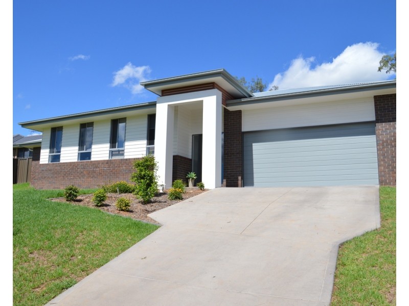 23 Lou Fisher Place, Muswellbrook NSW 2333