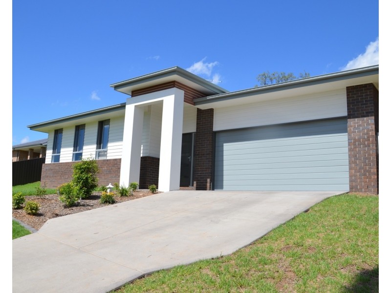 23 Lou Fisher Place, Muswellbrook NSW 2333