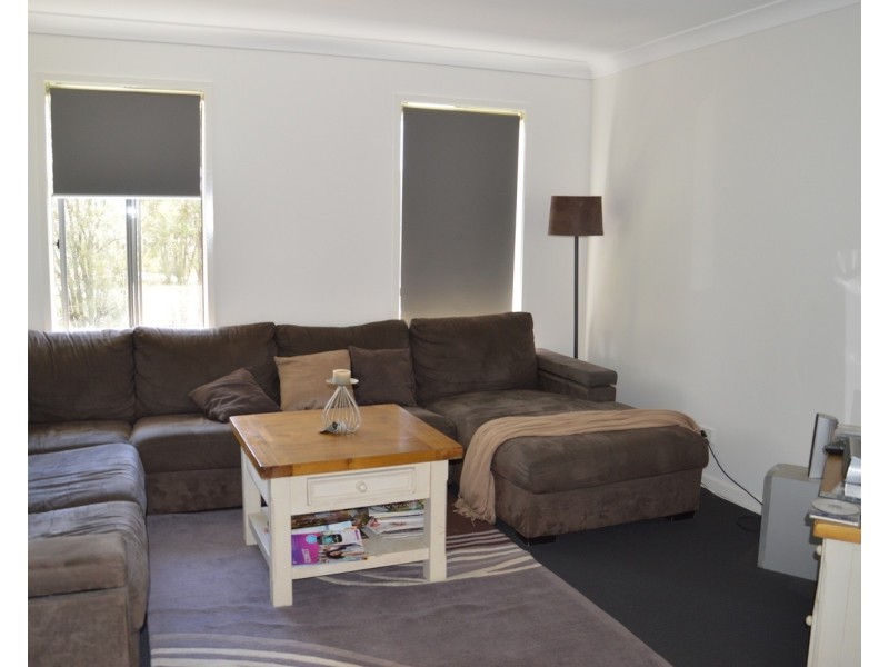 23 Lou Fisher Place, Muswellbrook NSW 2333