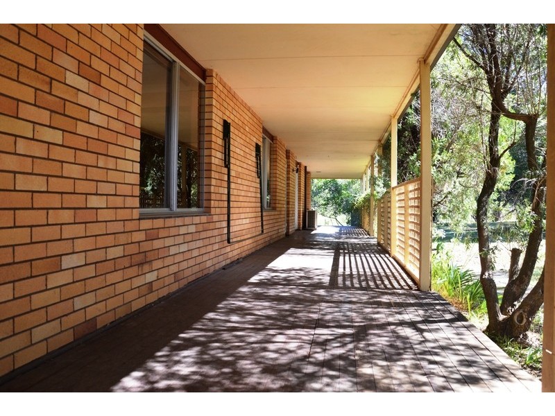 10 Bourke Street, Blandford NSW 2338