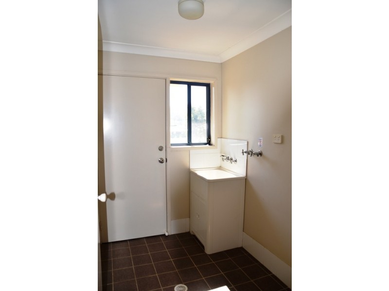 12 Bimbadeen Drive, Muswellbrook NSW 2333