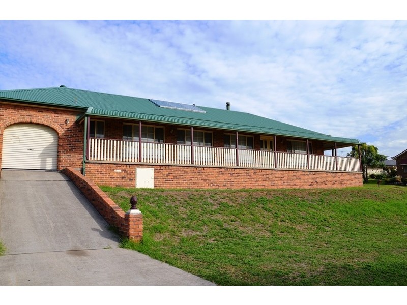 2 Jarrah Place, Muswellbrook NSW 2333