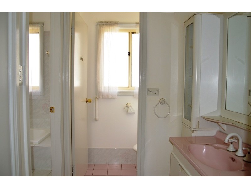 2 Jarrah Place, Muswellbrook NSW 2333