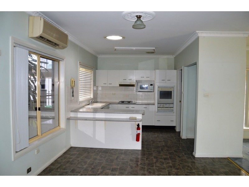 2 Jarrah Place, Muswellbrook NSW 2333