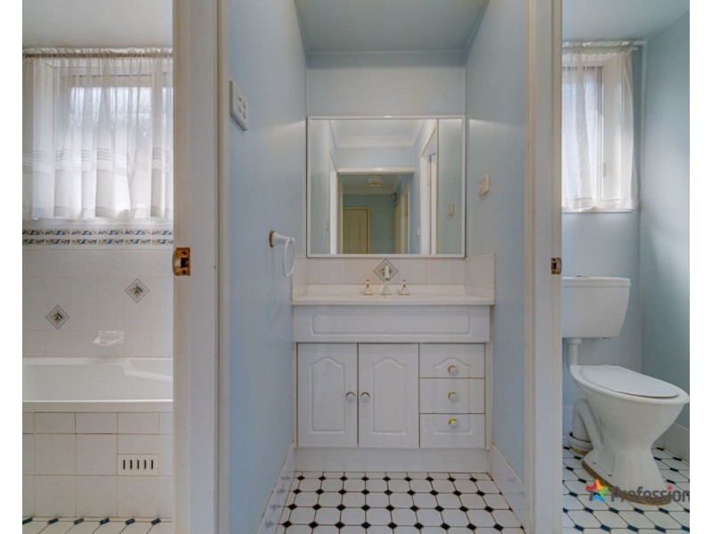 19 Burgundy Street, Muswellbrook NSW 2333