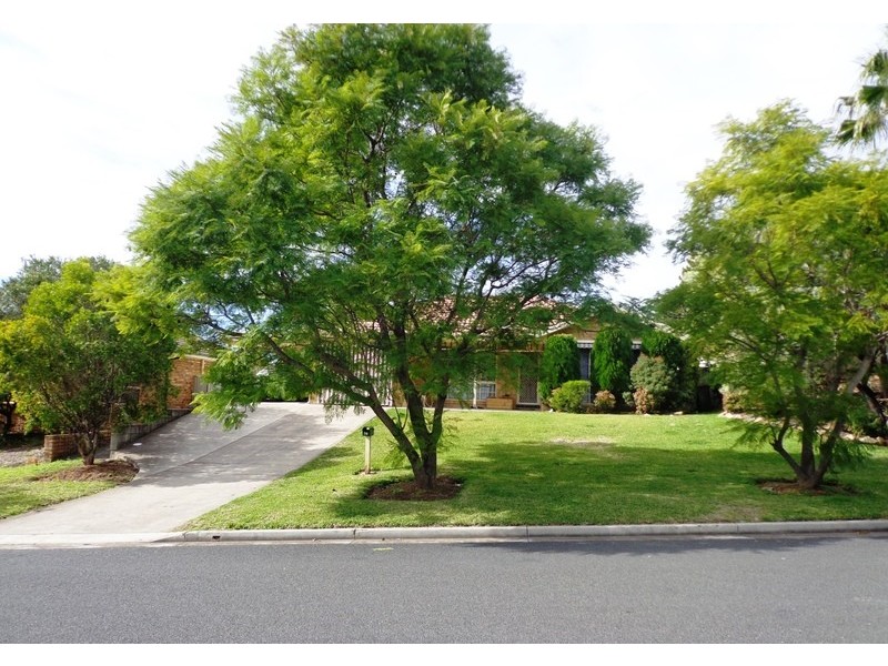 76 Acacia Drive, Muswellbrook NSW 2333