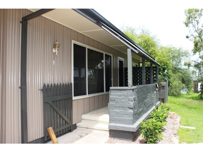 8 Midanga Avenue, Muswellbrook NSW 2333