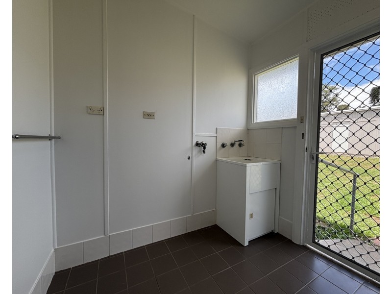 2/174 Sydney Street, Muswellbrook NSW 2333