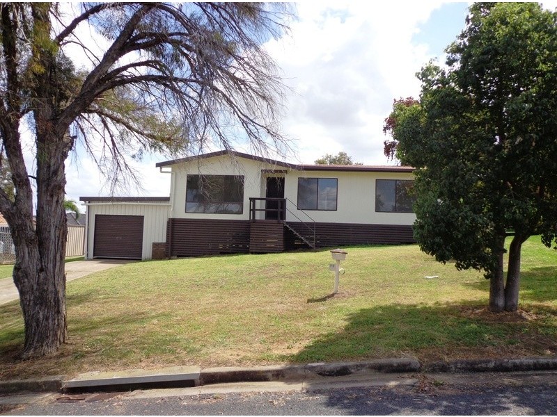 112 St Andrews Street, Aberdeen NSW 2336