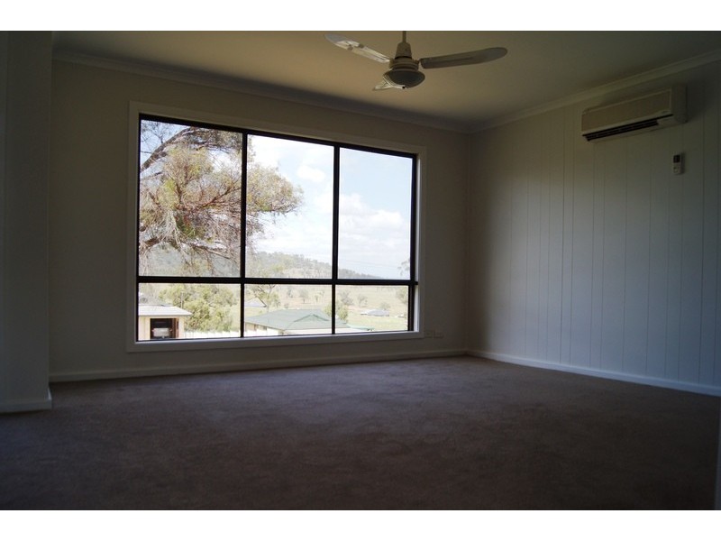 112 St Andrews Street, Aberdeen NSW 2336