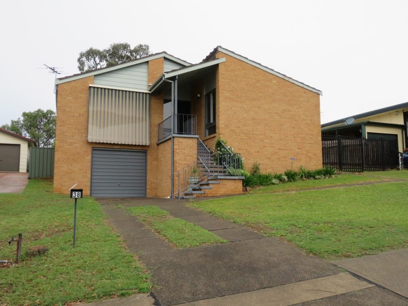 38 Osborn Avenue, Muswellbrook NSW 2333