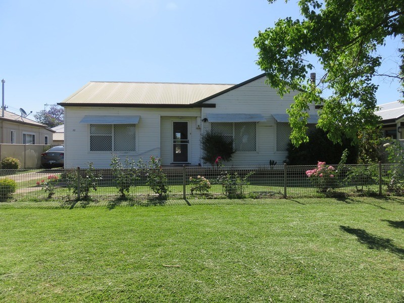 32 George Street, Muswellbrook NSW 2333
