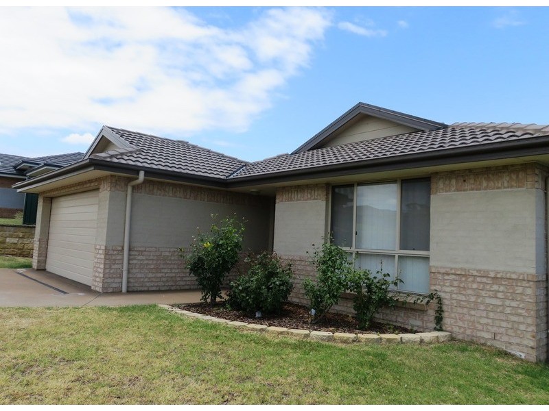 35 Henry Dangar Drive, Muswellbrook NSW 2333