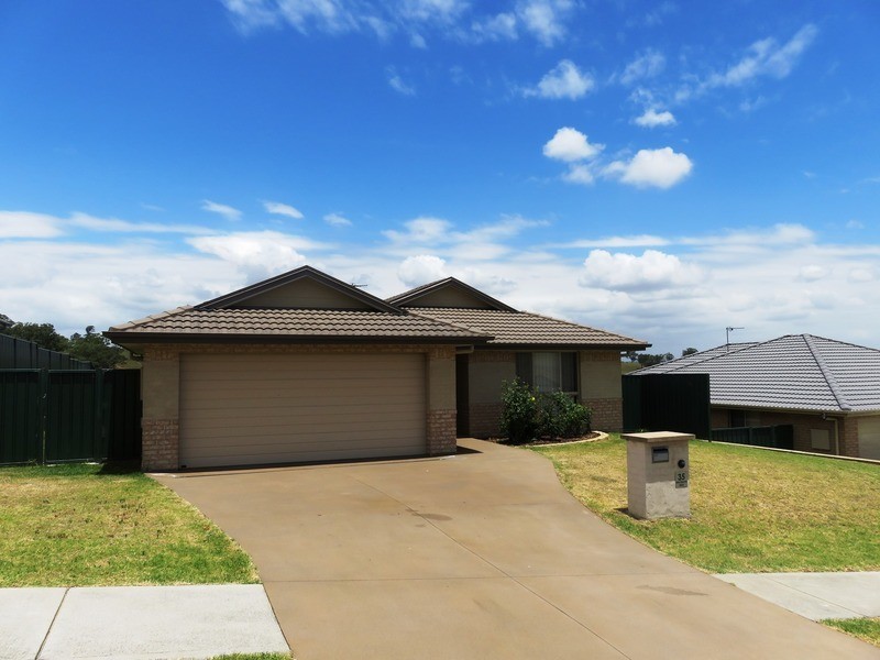 35 Henry Dangar Drive, Muswellbrook NSW 2333
