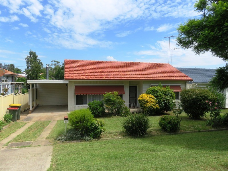 53 Brentwood Street, Muswellbrook NSW 2333