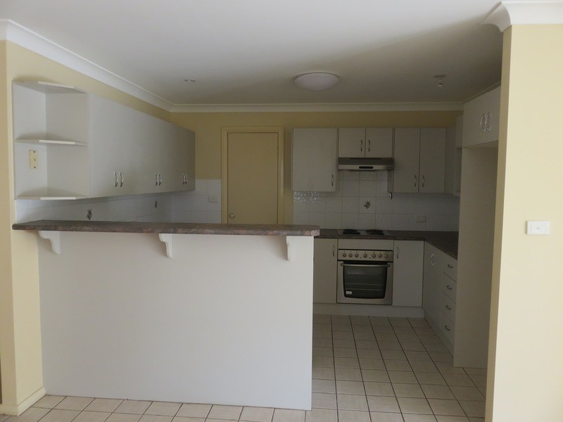 13 Bimbadeen Drive, Muswellbrook NSW 2333