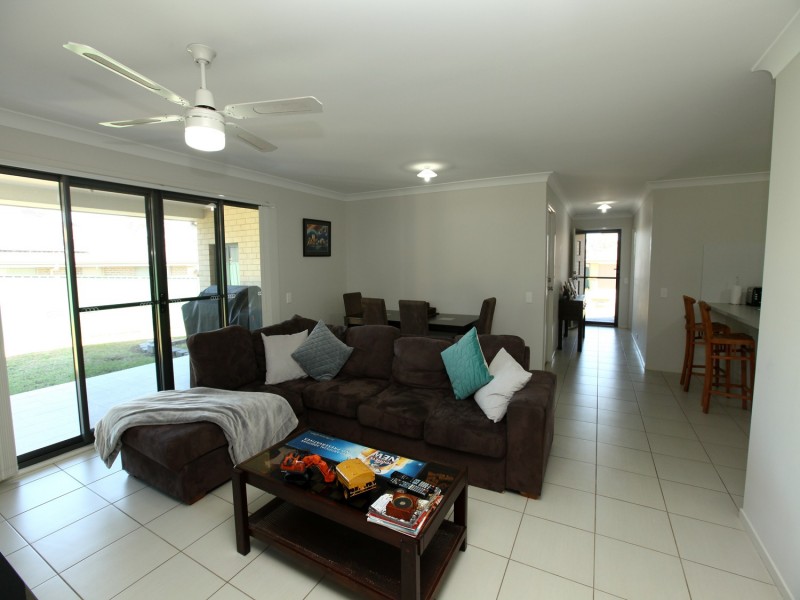 21 Chivers Circuit, Muswellbrook NSW 2333