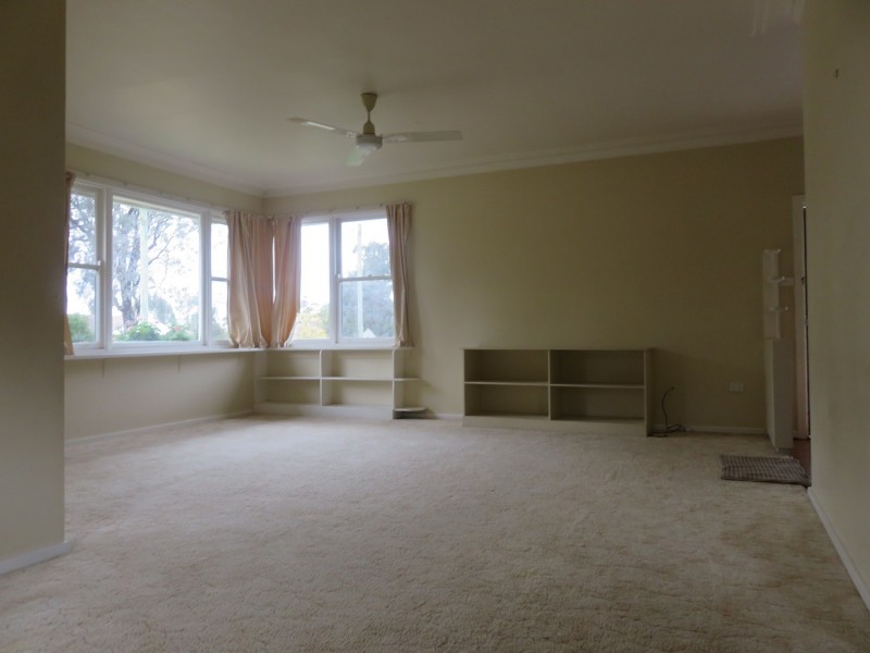 115 Waverley Street, Scone NSW 2337