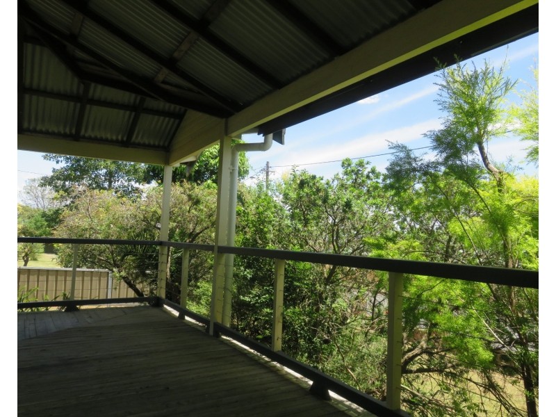 13 Flanders Avenue, Muswellbrook NSW 2333