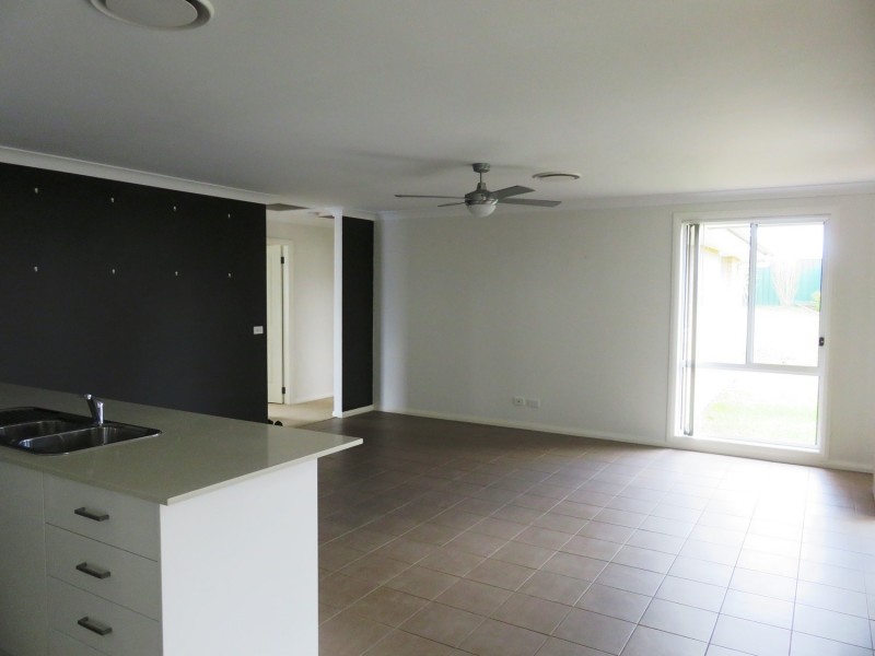 42 Dixon Circuit, Muswellbrook NSW 2333