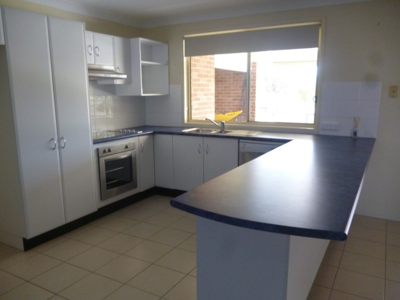 11 Alexander Close, Aberdeen NSW 2336