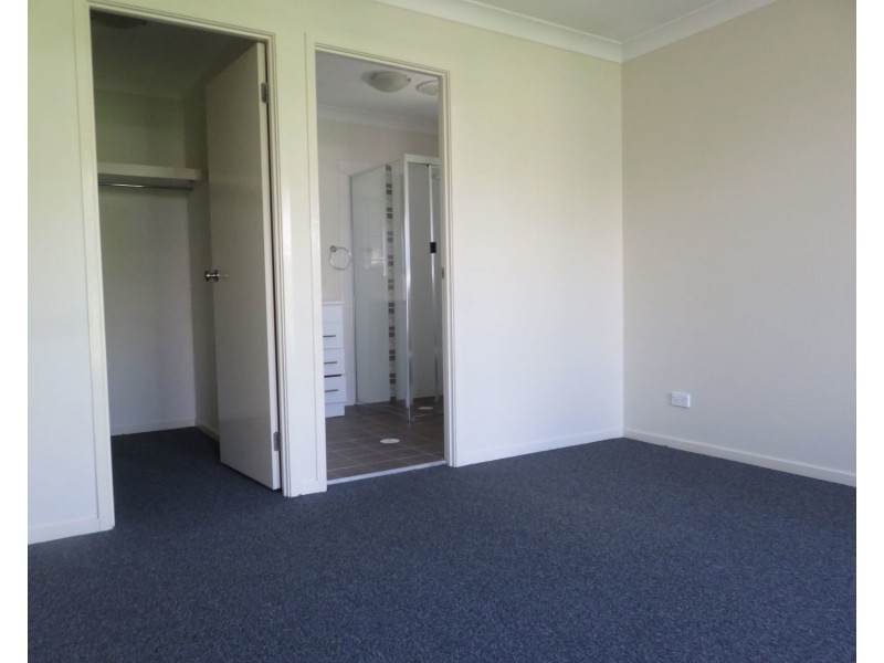 11 Chivers Circuit, Muswellbrook NSW 2333