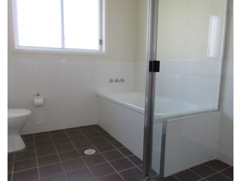 11 Chivers Circuit, Muswellbrook NSW 2333