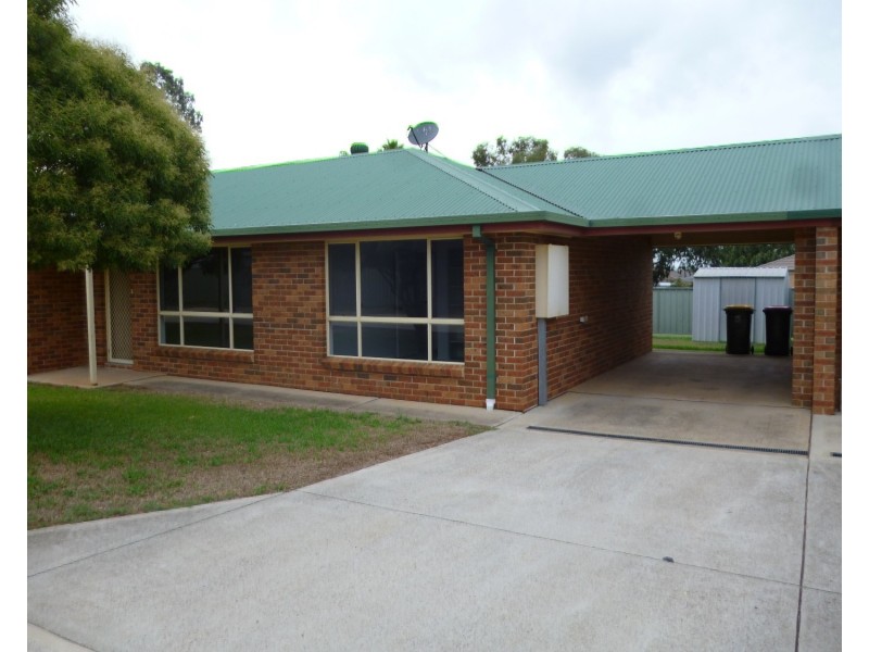 2/31a St Heliers Street, Aberdeen NSW 2336