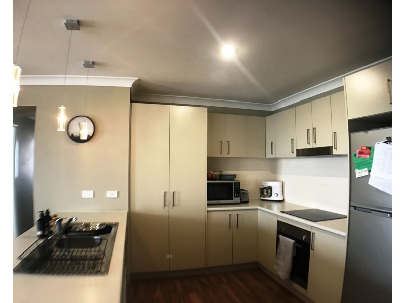 2/2 Chivers Circuit, Muswellbrook NSW 2333