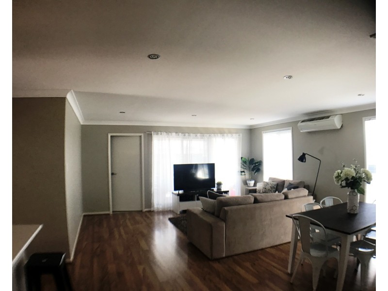 2/2 Chivers Circuit, Muswellbrook NSW 2333