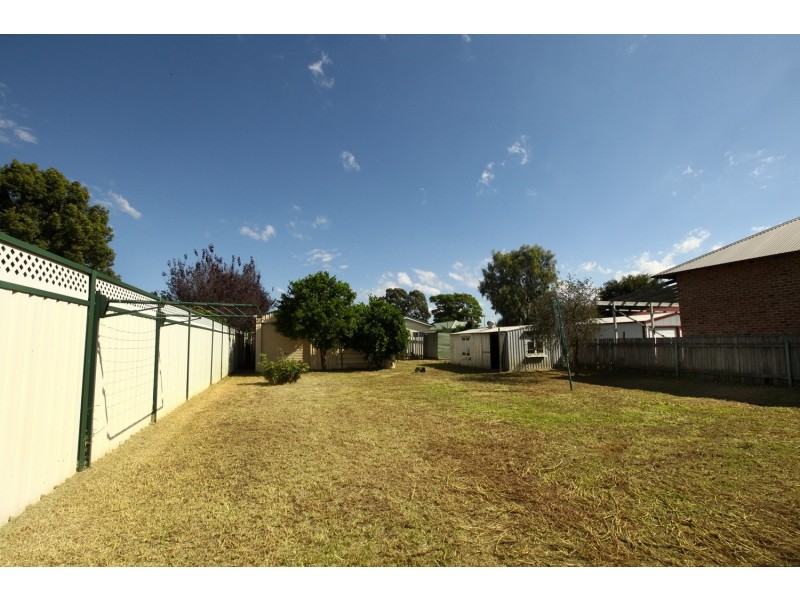 19 Mitchell Street, Muswellbrook NSW 2333